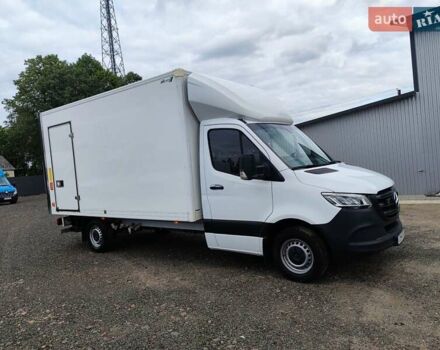 Белый Мерседес Sprinter, объемом двигателя 2.1 л и пробегом 300 тыс. км за 26800 $, фото 2 на Automoto.ua
