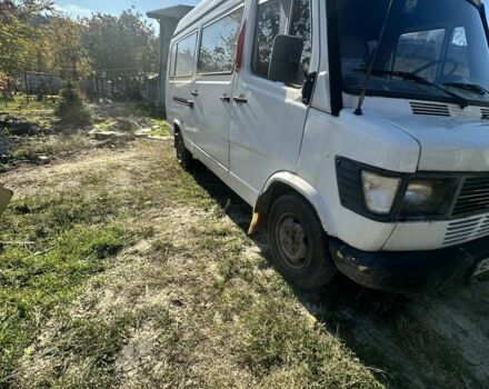 Белый Мерседес Sprinter, объемом двигателя 2.3 л и пробегом 3 тыс. км за 3600 $, фото 1 на Automoto.ua