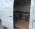 Белый Мерседес Sprinter, объемом двигателя 2.9 л и пробегом 370 тыс. км за 5502 $, фото 5 на Automoto.ua