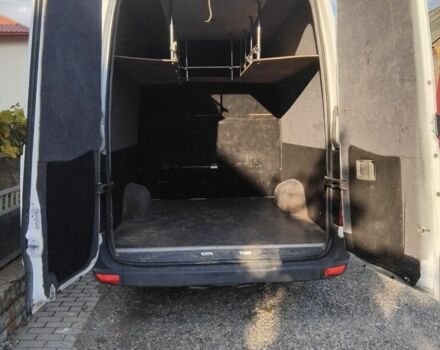 Белый Мерседес Sprinter, объемом двигателя 2 л и пробегом 380 тыс. км за 13500 $, фото 3 на Automoto.ua
