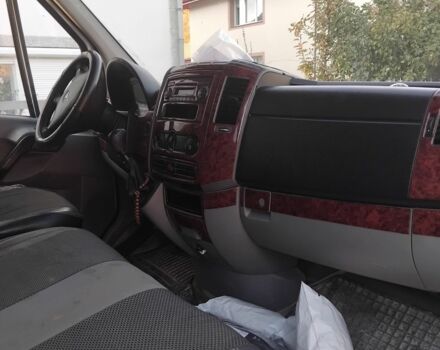 Белый Мерседес Sprinter, объемом двигателя 2 л и пробегом 380 тыс. км за 13500 $, фото 1 на Automoto.ua