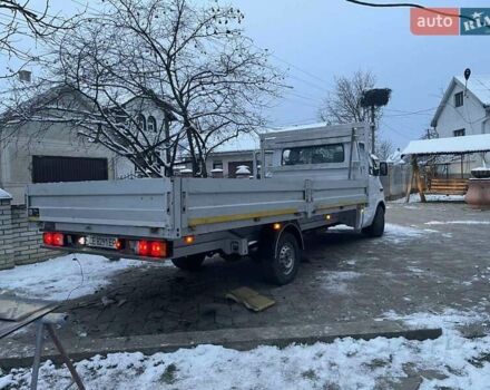 Білий Мерседес Sprinter, об'ємом двигуна 2.15 л та пробігом 1000 тис. км за 10000 $, фото 2 на Automoto.ua