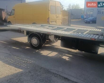 Белый Мерседес Sprinter, объемом двигателя 2.15 л и пробегом 2 тыс. км за 11000 $, фото 4 на Automoto.ua