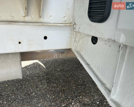 Білий Мерседес Sprinter, об'ємом двигуна 2.7 л та пробігом 147 тис. км за 17800 $, фото 16 на Automoto.ua