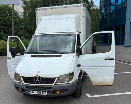 Белый Мерседес Sprinter, объемом двигателя 2.15 л и пробегом 281 тыс. км за 8000 $, фото 4 на Automoto.ua