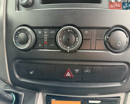 Білий Мерседес Sprinter, об'ємом двигуна 2.99 л та пробігом 396 тис. км за 27500 $, фото 21 на Automoto.ua