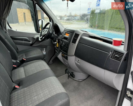 Білий Мерседес Sprinter, об'ємом двигуна 2.99 л та пробігом 396 тис. км за 27500 $, фото 18 на Automoto.ua