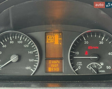 Білий Мерседес Sprinter, об'ємом двигуна 2.99 л та пробігом 396 тис. км за 27500 $, фото 24 на Automoto.ua