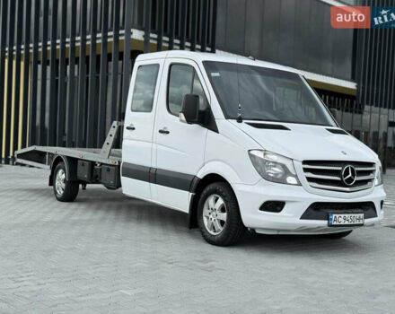 Белый Мерседес Sprinter, объемом двигателя 3.23 л и пробегом 470 тыс. км за 27800 $, фото 2 на Automoto.ua