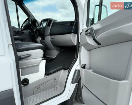 Белый Мерседес Sprinter, объемом двигателя 3.23 л и пробегом 470 тыс. км за 27800 $, фото 15 на Automoto.ua