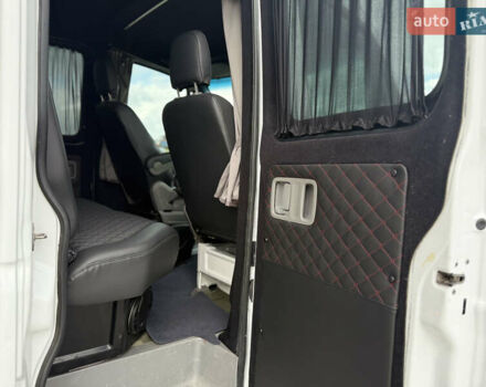 Белый Мерседес Sprinter, объемом двигателя 3.23 л и пробегом 470 тыс. км за 27800 $, фото 17 на Automoto.ua