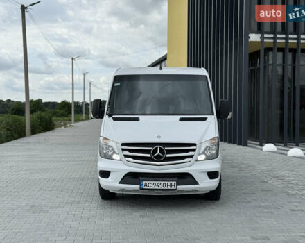 Белый Мерседес Sprinter, объемом двигателя 3.23 л и пробегом 470 тыс. км за 27800 $, фото 1 на Automoto.ua