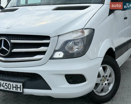 Белый Мерседес Sprinter, объемом двигателя 3.23 л и пробегом 470 тыс. км за 27800 $, фото 119 на Automoto.ua