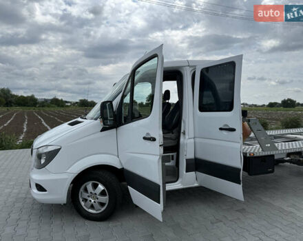 Белый Мерседес Sprinter, объемом двигателя 3.23 л и пробегом 470 тыс. км за 27800 $, фото 138 на Automoto.ua