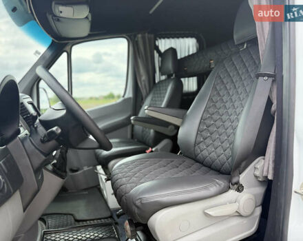 Белый Мерседес Sprinter, объемом двигателя 3.23 л и пробегом 470 тыс. км за 27800 $, фото 42 на Automoto.ua