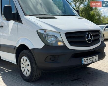 Белый Мерседес Sprinter, объемом двигателя 2.2 л и пробегом 395 тыс. км за 17555 $, фото 7 на Automoto.ua