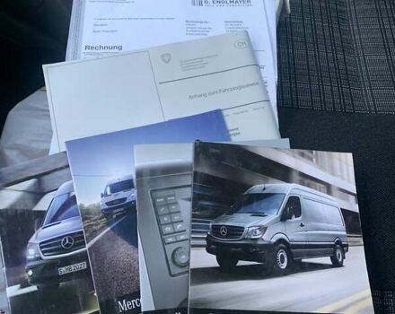 Белый Мерседес Sprinter, объемом двигателя 3 л и пробегом 350 тыс. км за 26300 $, фото 31 на Automoto.ua