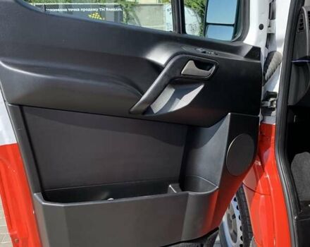 Белый Мерседес Sprinter, объемом двигателя 3 л и пробегом 350 тыс. км за 26300 $, фото 14 на Automoto.ua