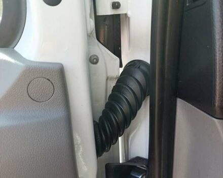 Белый Мерседес Sprinter, объемом двигателя 2.2 л и пробегом 232 тыс. км за 20300 $, фото 48 на Automoto.ua
