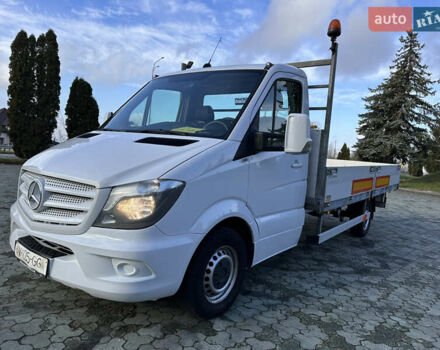 Белый Мерседес Sprinter, объемом двигателя 2.2 л и пробегом 233 тыс. км за 20500 $, фото 2 на Automoto.ua