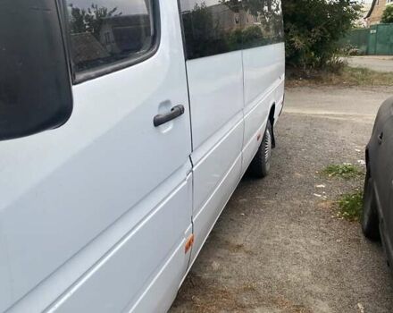 Белый Мерседес Sprinter, объемом двигателя 2.87 л и пробегом 500 тыс. км за 8800 $, фото 1 на Automoto.ua