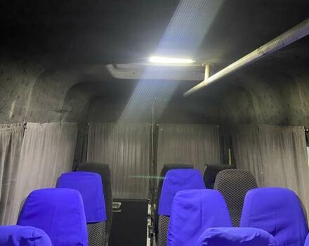 Белый Мерседес Sprinter, объемом двигателя 2.87 л и пробегом 500 тыс. км за 8800 $, фото 2 на Automoto.ua