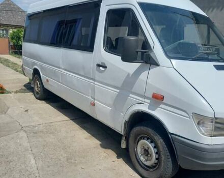 Белый Мерседес Sprinter, объемом двигателя 2.9 л и пробегом 400 тыс. км за 8500 $, фото 18 на Automoto.ua