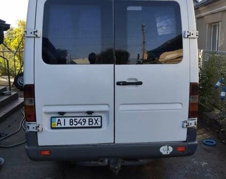 Белый Мерседес Sprinter, объемом двигателя 2.87 л и пробегом 300 тыс. км за 8500 $, фото 3 на Automoto.ua