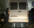 Белый Мерседес Sprinter, объемом двигателя 2.15 л и пробегом 357 тыс. км за 9900 $, фото 4 на Automoto.ua