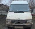 Белый Мерседес Sprinter, объемом двигателя 2.87 л и пробегом 400 тыс. км за 2300 $, фото 1 на Automoto.ua