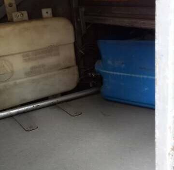 Белый Мерседес Sprinter, объемом двигателя 2.15 л и пробегом 200 тыс. км за 5000 $, фото 7 на Automoto.ua