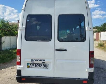 Белый Мерседес Sprinter, объемом двигателя 2.15 л и пробегом 500 тыс. км за 10500 $, фото 2 на Automoto.ua