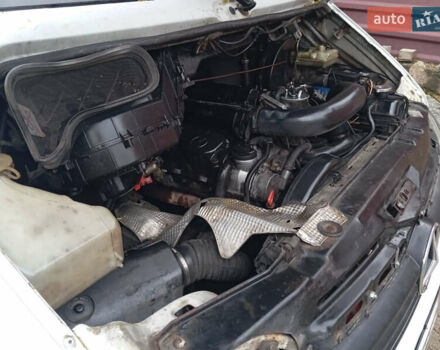 Белый Мерседес Sprinter, объемом двигателя 2.2 л и пробегом 628 тыс. км за 9100 $, фото 17 на Automoto.ua