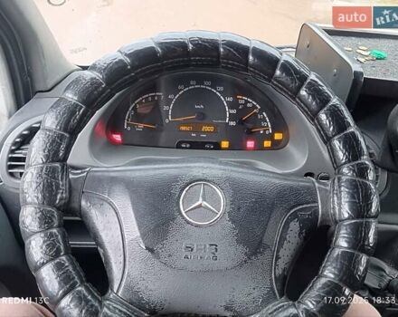 Мерседес Sprinter 2002 в Коростене на Automoto.ua Белый Мерседес Sprinter, объемом двигателя 2.69 л и пробегом 280 тыс. км за 10300 $, фото 12 на Automoto.ua