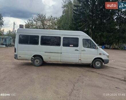 Мерседес Sprinter 2002 в Коростене на Automoto.ua Белый Мерседес Sprinter, объемом двигателя 2.69 л и пробегом 280 тыс. км за 10300 $, фото 2 на Automoto.ua