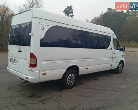 Белый Мерседес Sprinter, объемом двигателя 2.2 л и пробегом 628 тыс. км за 9100 $, фото 6 на Automoto.ua