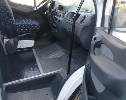 Белый Мерседес Sprinter, объемом двигателя 2.3 л и пробегом 5 тыс. км за 9500 $, фото 4 на Automoto.ua