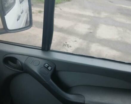 Білий Мерседес Sprinter, об'ємом двигуна 2.69 л та пробігом 930 тис. км за 11000 $, фото 14 на Automoto.ua