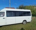 Белый Мерседес Sprinter, объемом двигателя 2.15 л и пробегом 445 тыс. км за 12200 $, фото 5 на Automoto.ua