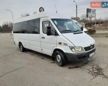 Білий Мерседес Sprinter, об'ємом двигуна 2.2 л та пробігом 837 тис. км за 8100 $, фото 2 на Automoto.ua