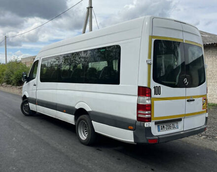 Белый Мерседес Sprinter, объемом двигателя 2.14 л и пробегом 388 тыс. км за 28000 $, фото 3 на Automoto.ua
