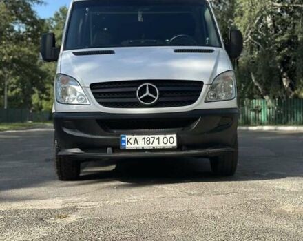 Белый Мерседес Sprinter, объемом двигателя 2.14 л и пробегом 380 тыс. км за 23000 $, фото 4 на Automoto.ua