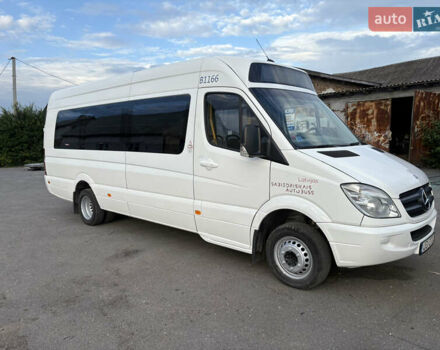 Белый Мерседес Sprinter, объемом двигателя 2.2 л и пробегом 439 тыс. км за 23900 $, фото 10 на Automoto.ua