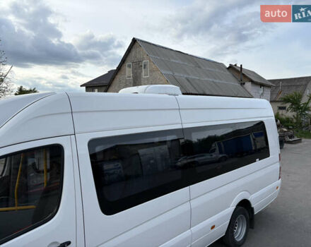 Белый Мерседес Sprinter, объемом двигателя 2.2 л и пробегом 391 тыс. км за 26900 $, фото 11 на Automoto.ua