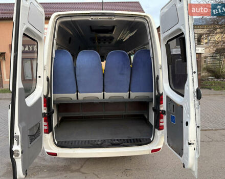 Белый Мерседес Sprinter, объемом двигателя 2.2 л и пробегом 391 тыс. км за 26900 $, фото 14 на Automoto.ua