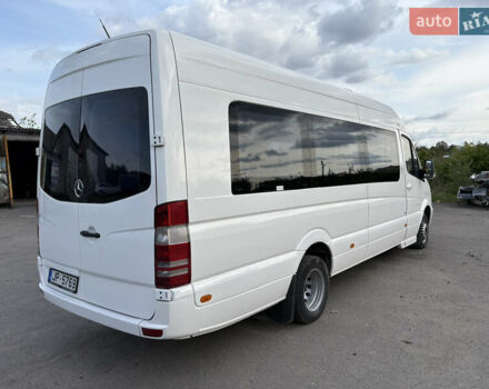 Белый Мерседес Sprinter, объемом двигателя 2.2 л и пробегом 391 тыс. км за 26900 $, фото 8 на Automoto.ua