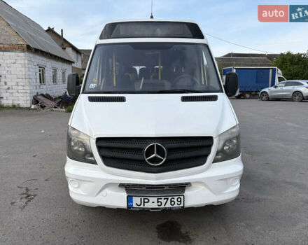 Белый Мерседес Sprinter, объемом двигателя 2.2 л и пробегом 391 тыс. км за 26900 $, фото 1 на Automoto.ua