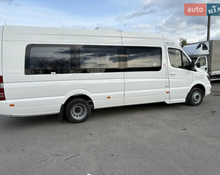 Белый Мерседес Sprinter, объемом двигателя 2.2 л и пробегом 391 тыс. км за 26900 $, фото 6 на Automoto.ua