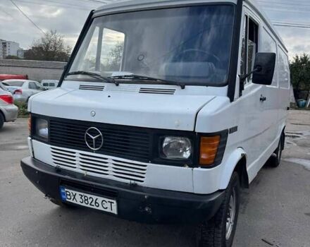 Белый Мерседес Sprinter, объемом двигателя 2.87 л и пробегом 850 тыс. км за 4100 $, фото 5 на Automoto.ua