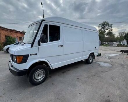 Белый Мерседес Sprinter, объемом двигателя 2.87 л и пробегом 850 тыс. км за 4100 $, фото 8 на Automoto.ua
